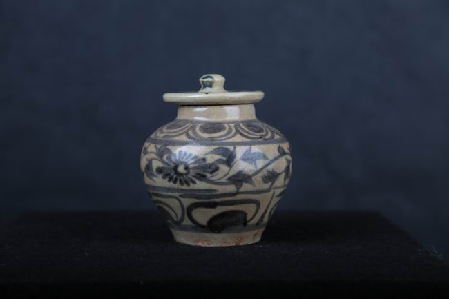 青花蓋罐