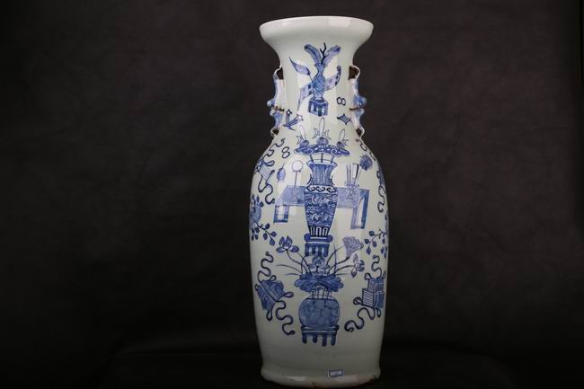 青花平升三級花瓶